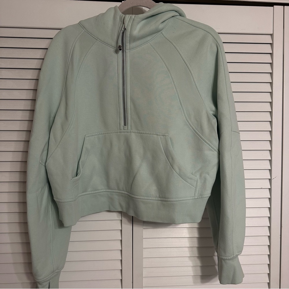 Lululemon Delicate Mint Scuba Half Zip M/L